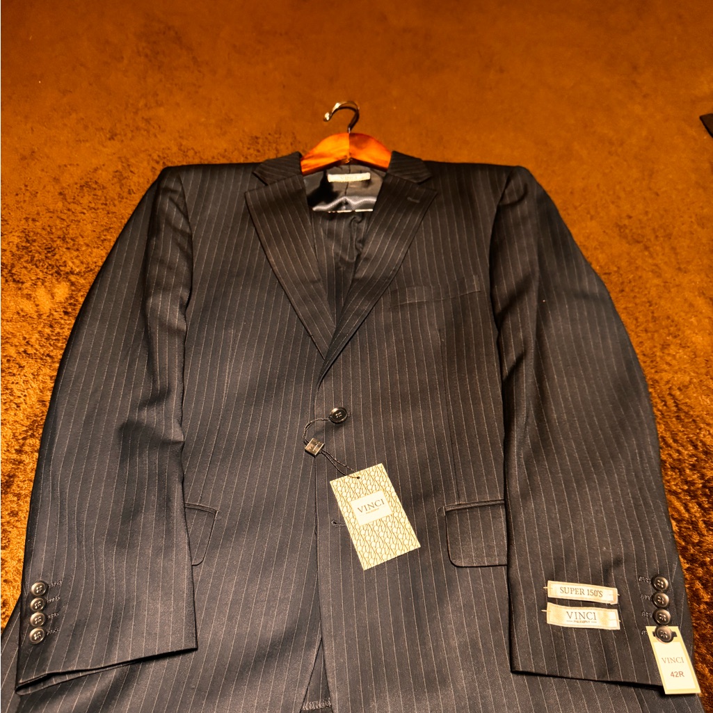 Vinci Men's Navy Pinstripe Suit Jacket - Classic Single-Breasted